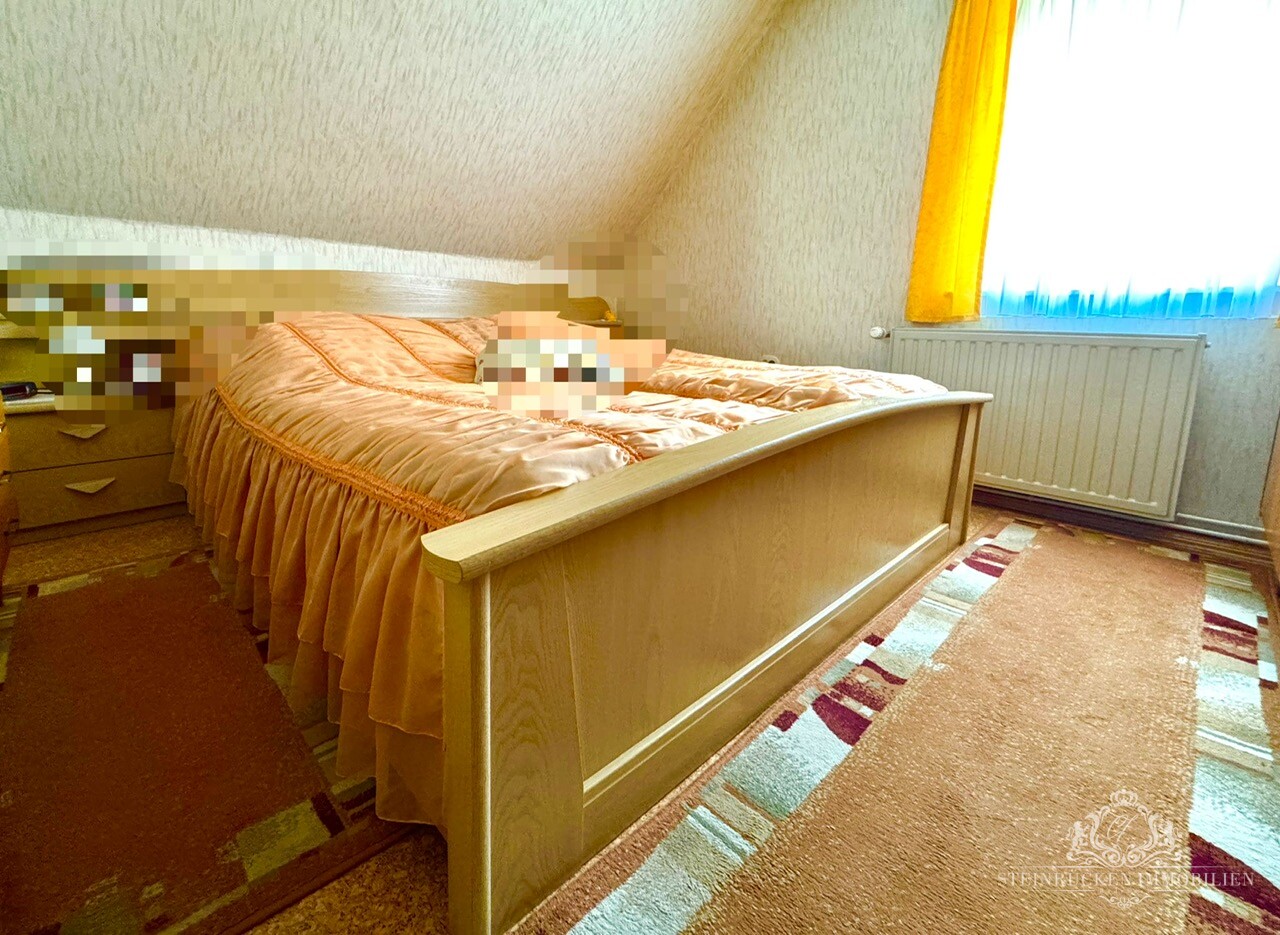 Schlafzimmer OG