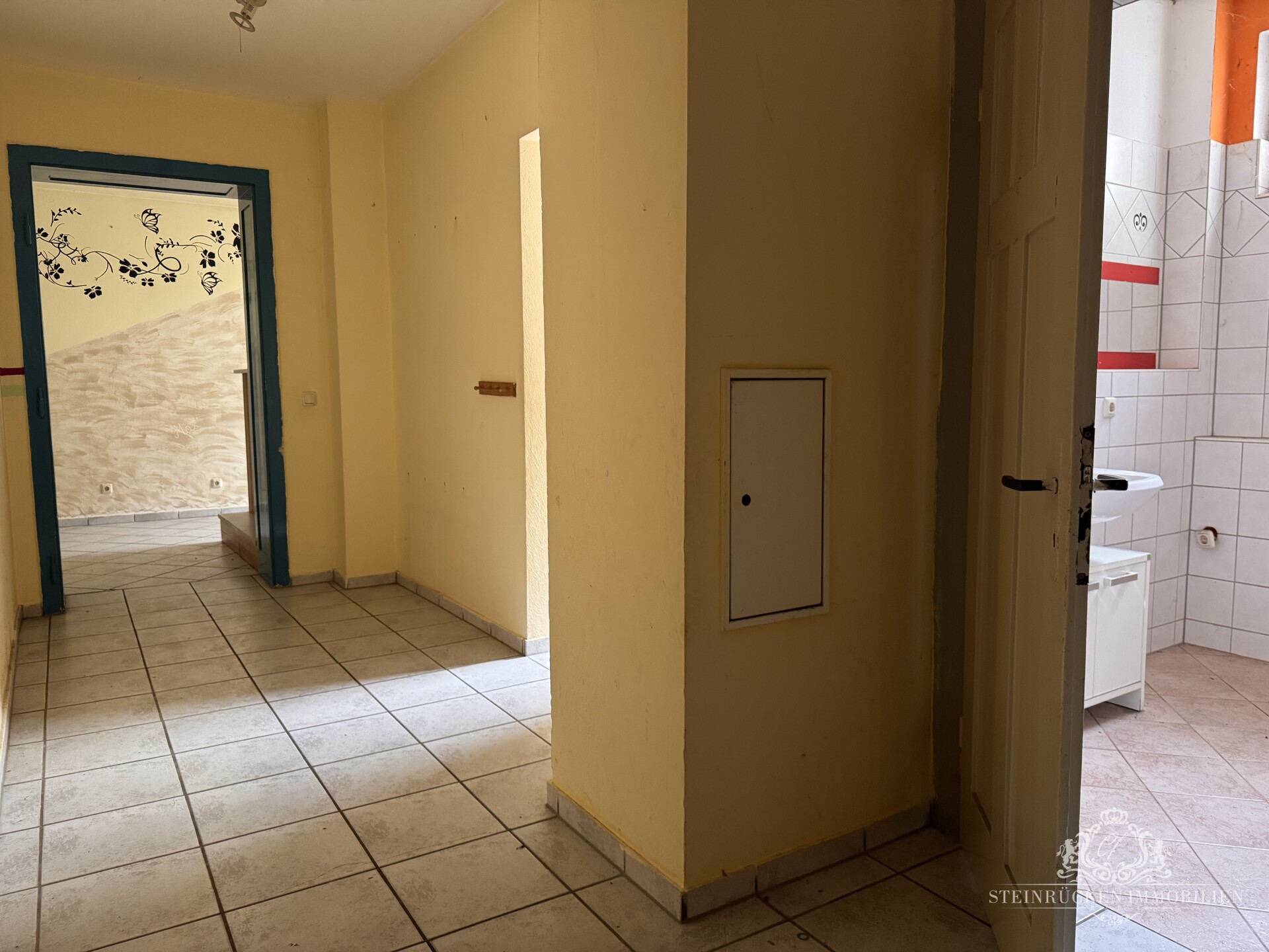 große Wohneinheit Hinterhaus