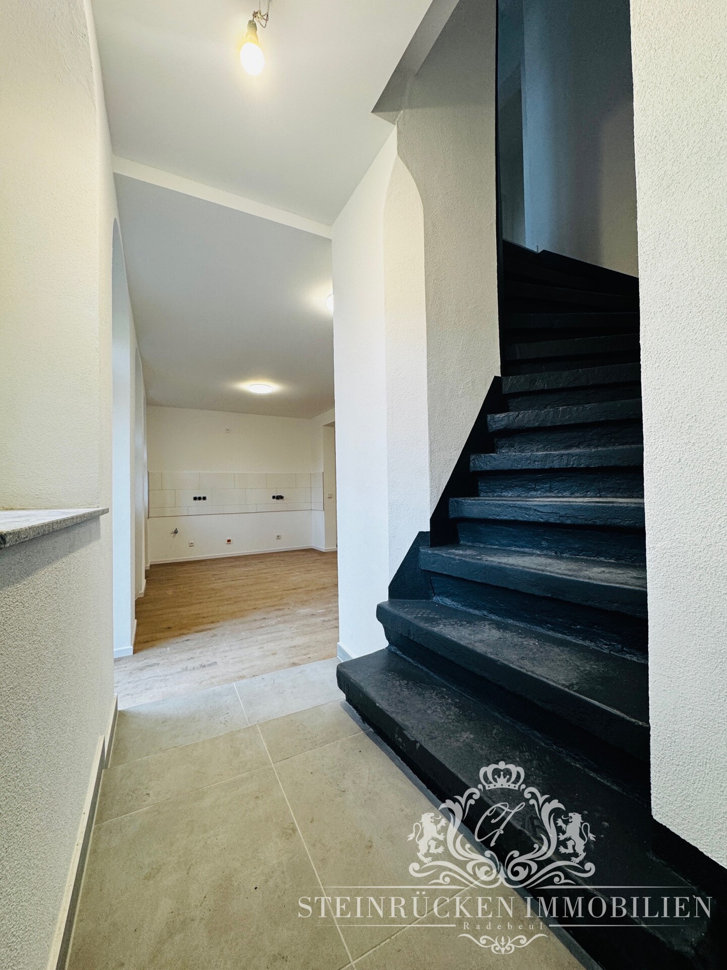 Treppenaufgang EG