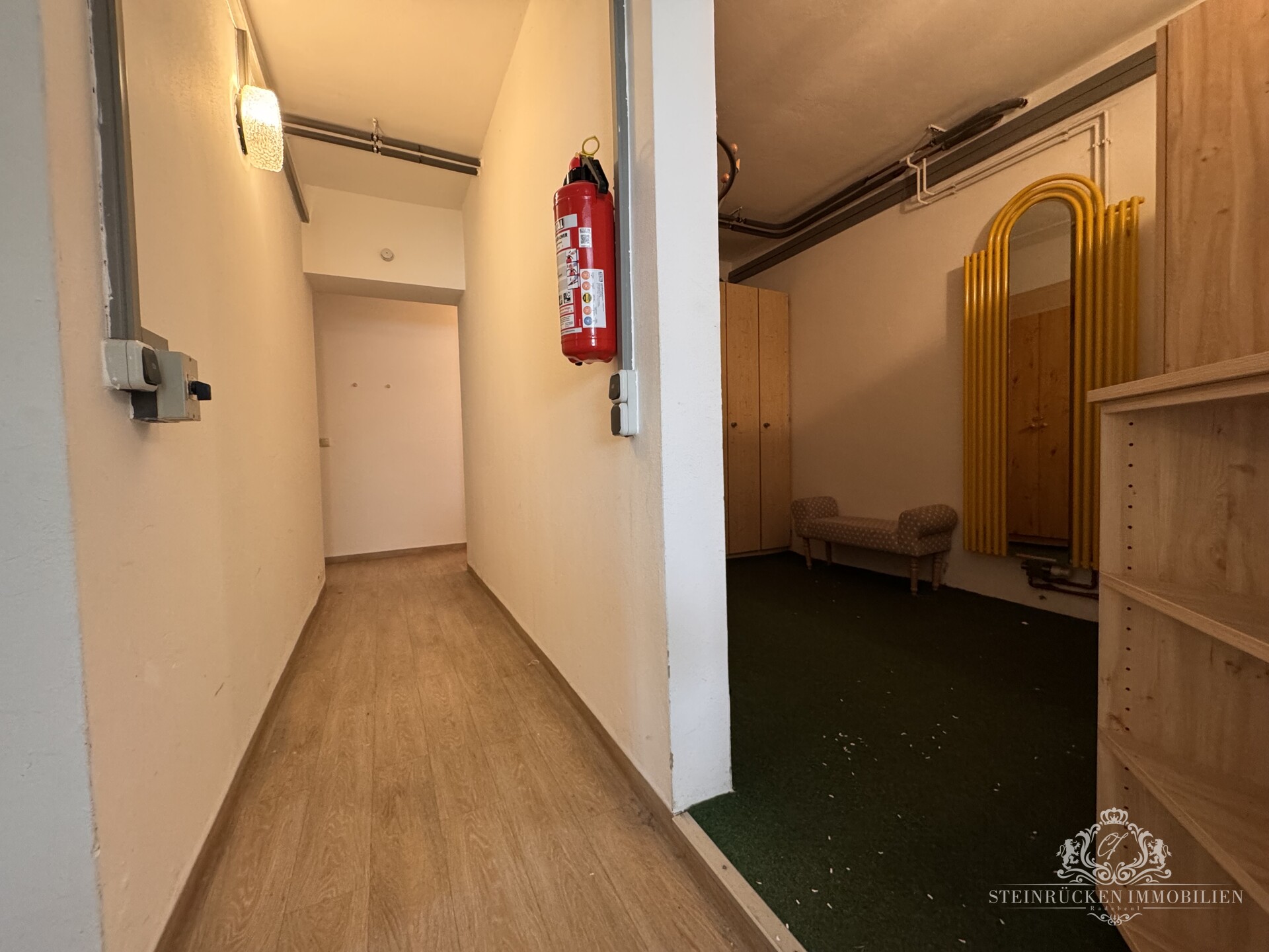 Keller mit Umzugsmöglichkeit