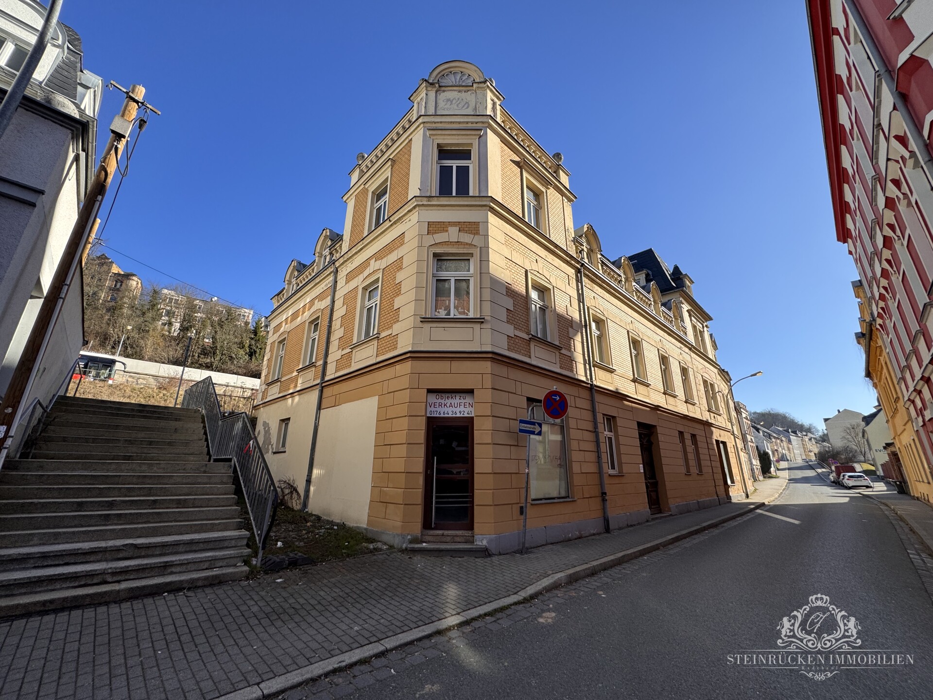 Zugang ehemaliger Geschäftsbereich