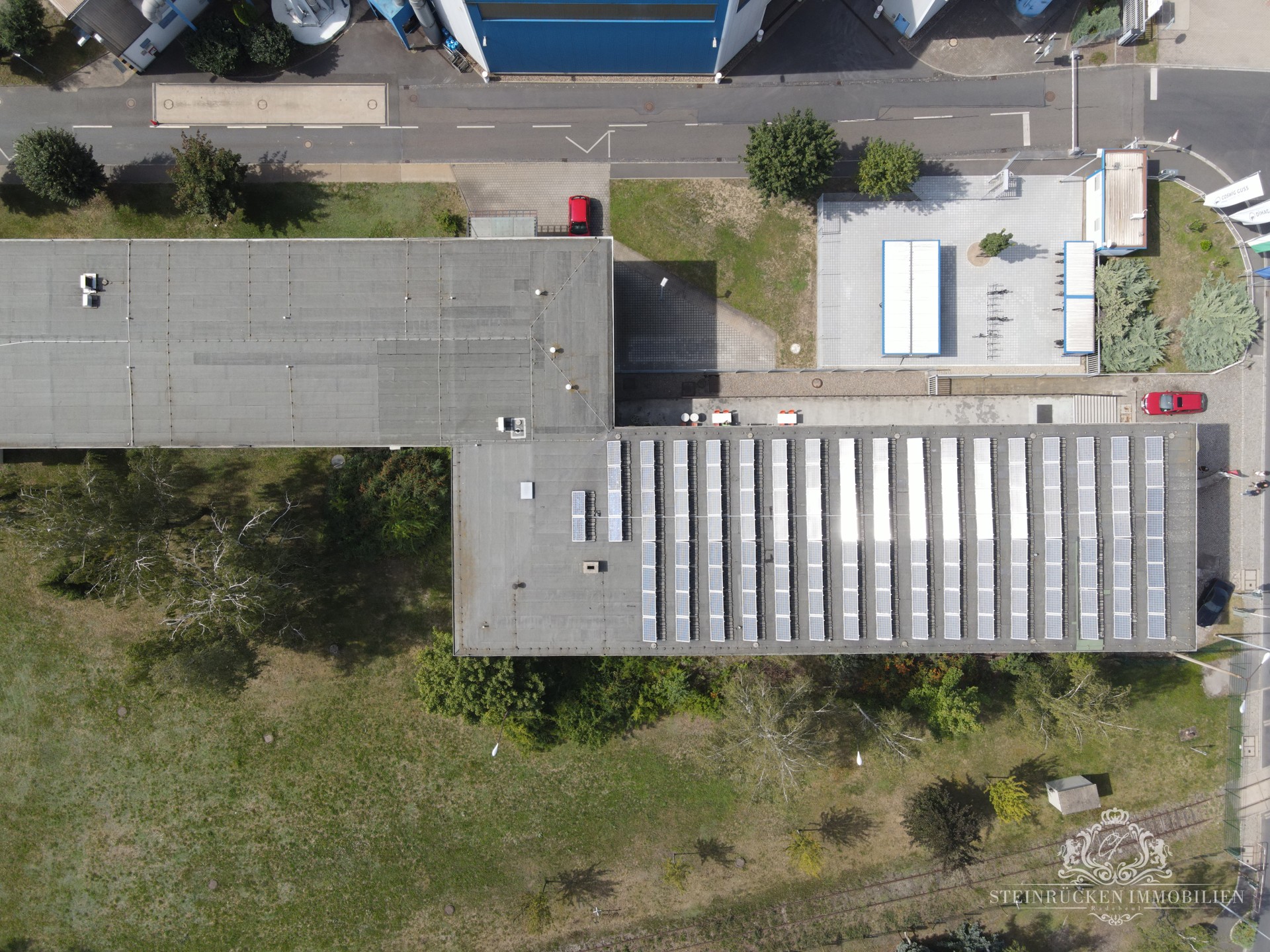 Büro- & Lagergebäude