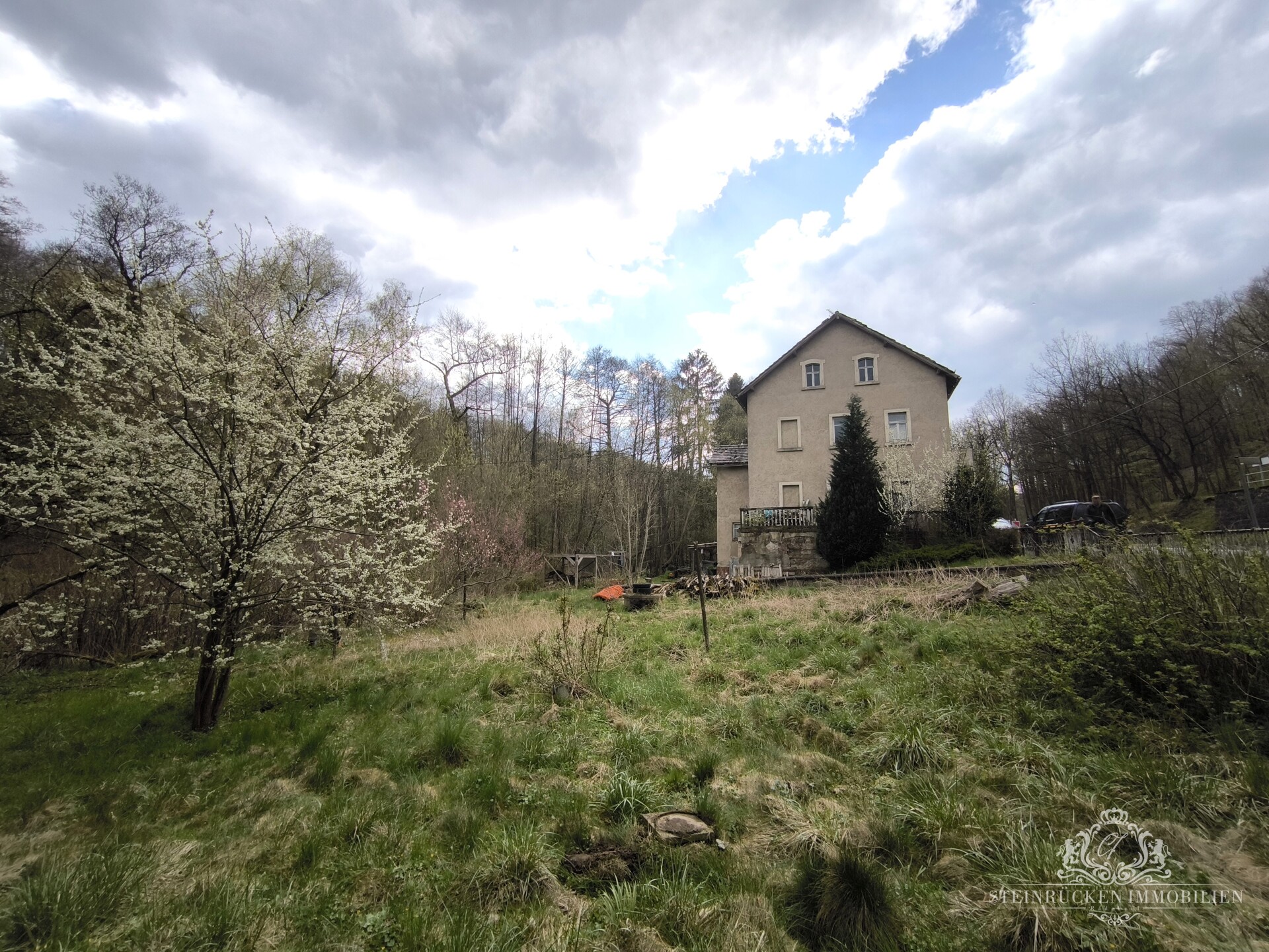 Außenansicht, West