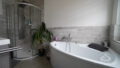 Badezimmer 2