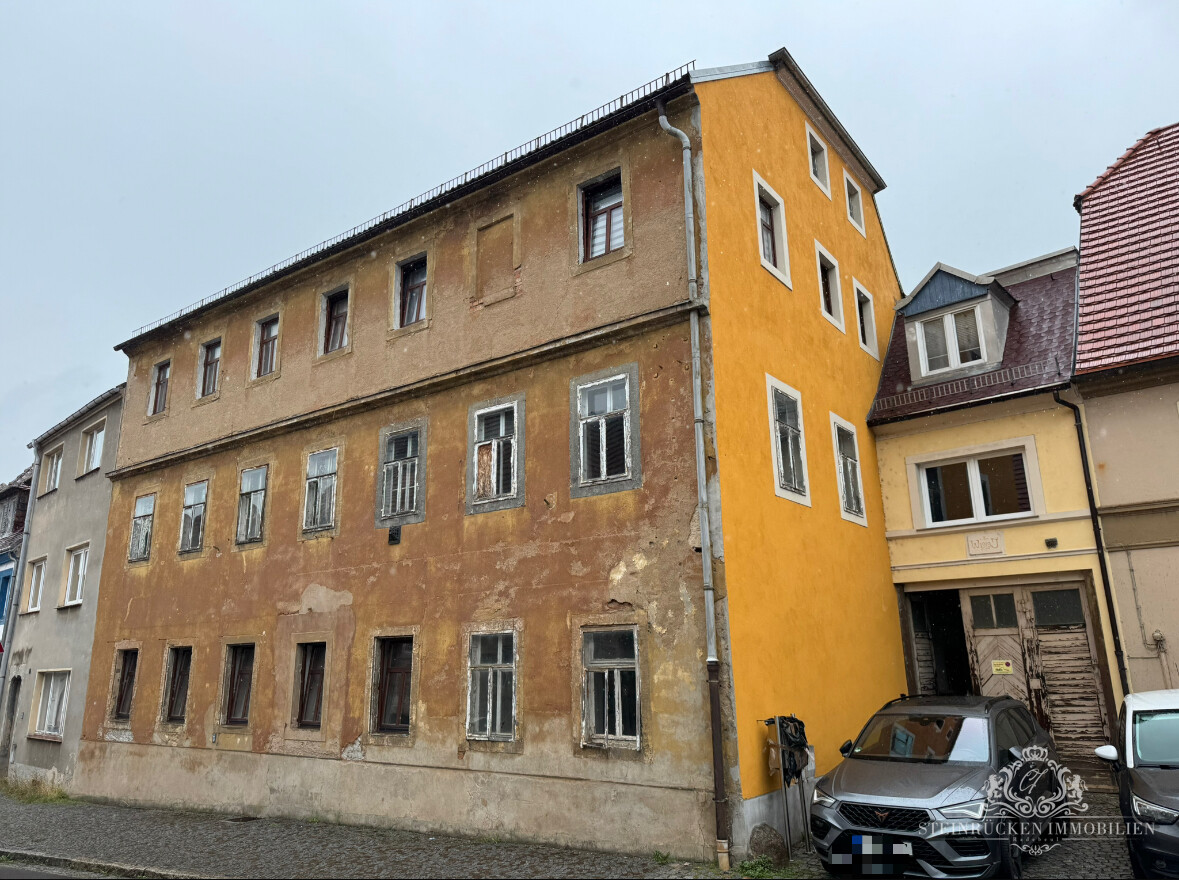 Haupthaus mit Anbau