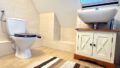 separates WC im Dachgeschoss
