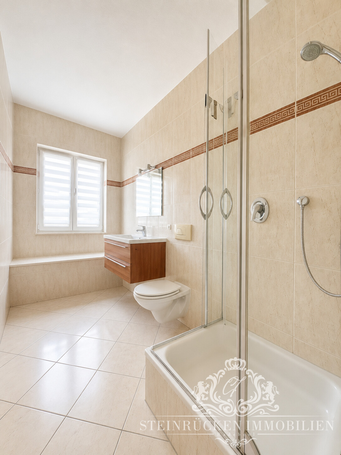 Badezimmer (KI bearbeitet)