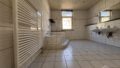 Badezimmer mit Wanne