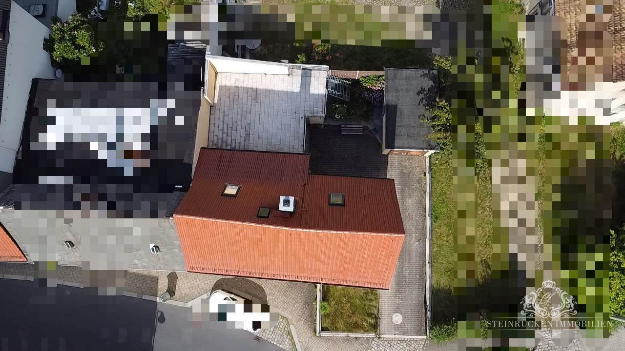 Grundstück