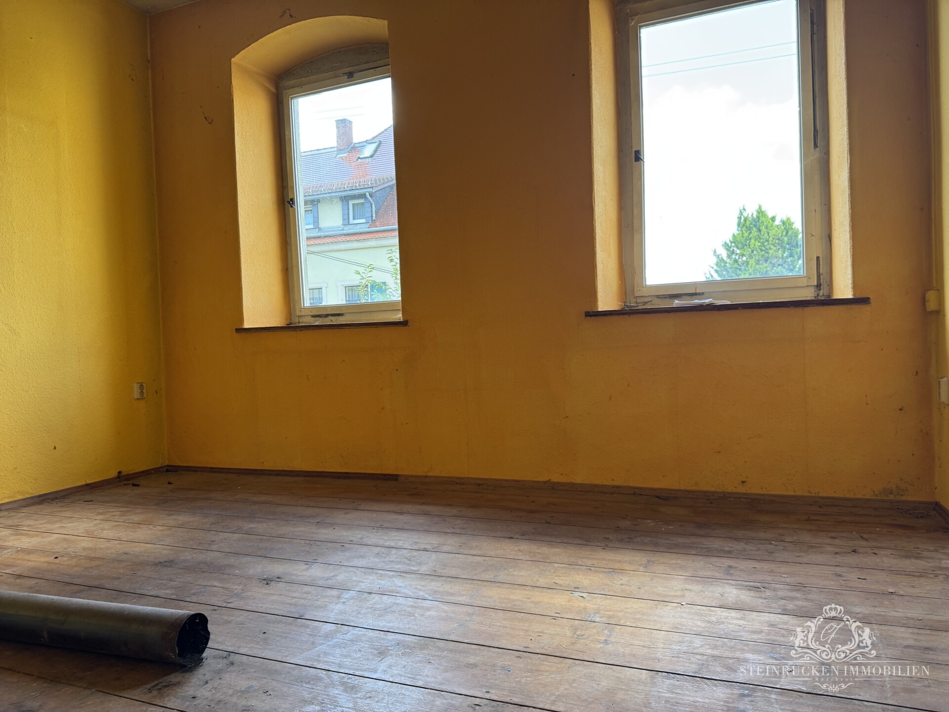 leere Wohnung 1.OG