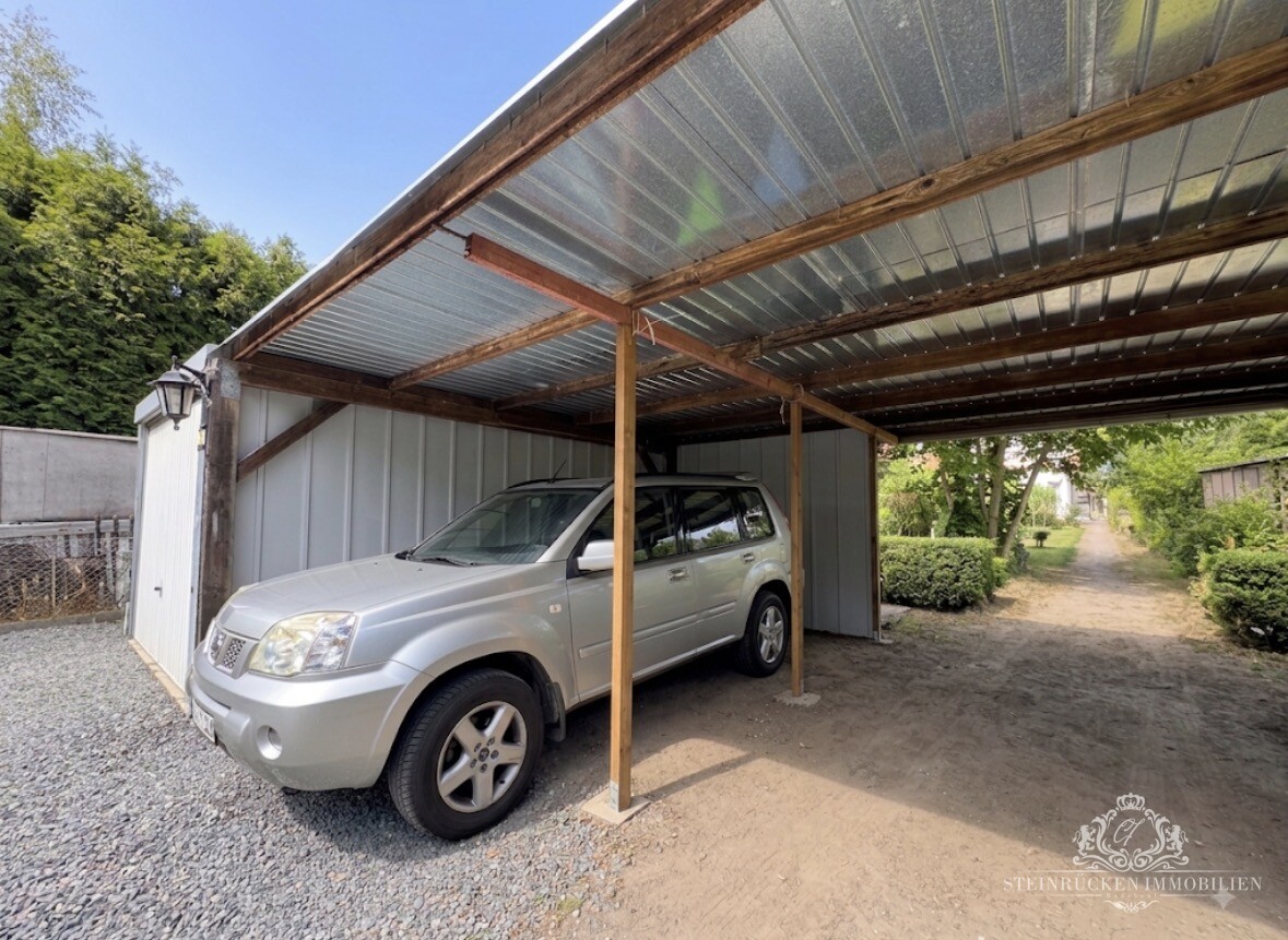 Doppelcarport mit Garage