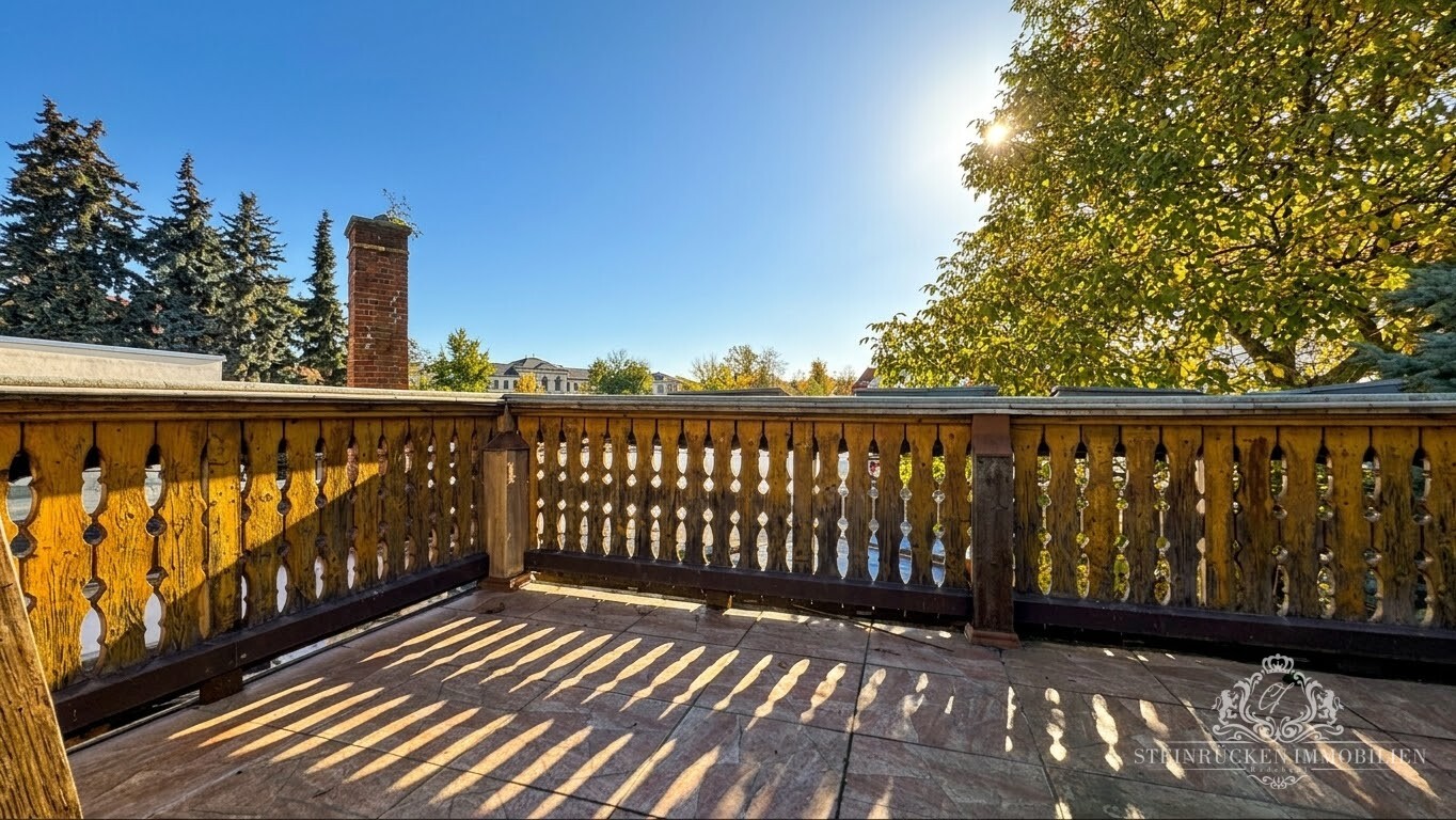Balkon OG